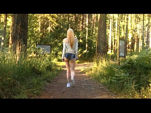 ❤️ Lepa ženska se premika počasi, ne goli video ❤️❌ Sex video na sl.milf300com.ru
